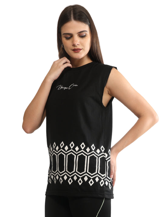 Unique Choice Sleeveless Fleece Top – Unisex Fit, Soft Comfort Wear, Available In S, M & L, Everyday Street Style Essential
